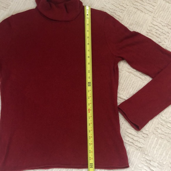 J. Crew Cashmere blend cozy sweater Size Medium - Picture 14 of 16